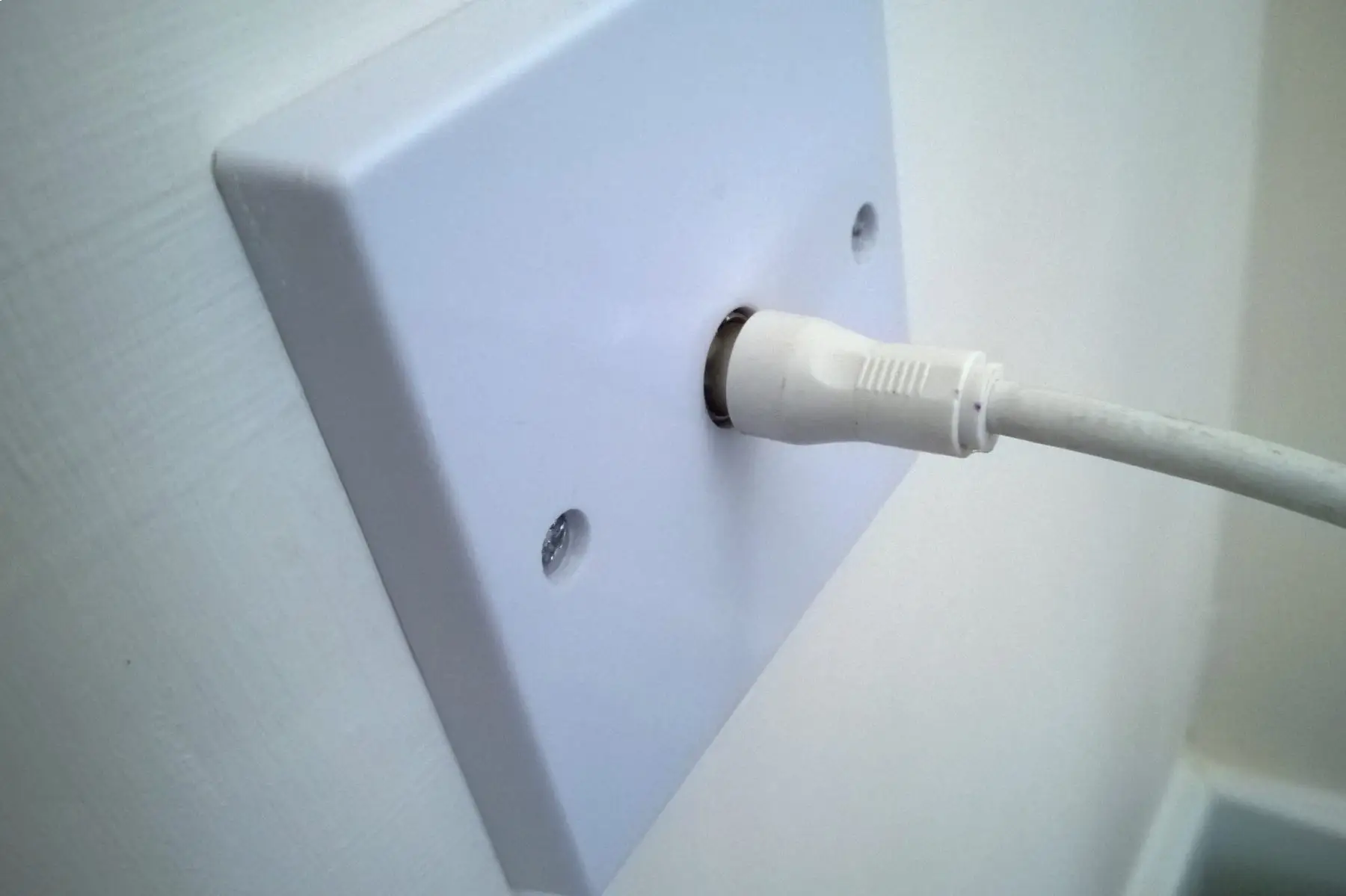 tv aerial socket Torbay Digital team conducting aerial installation and repair services in South Devon